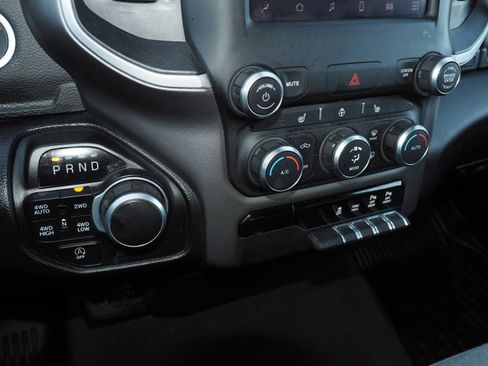 Used 2022 RAM 1500 Big Horn image 23