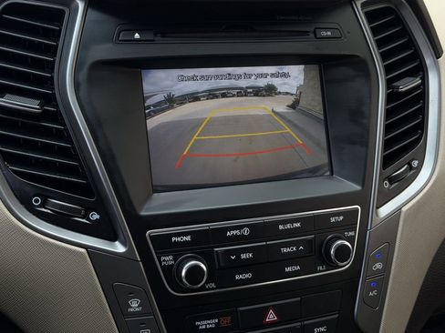 Used 2018 Hyundai Santa Fe Sport w/ 2.4L Value Package 02 FWD image 18