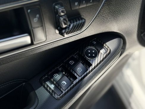 Used 2014 Mercedes-Benz E 350 Sedan image 13