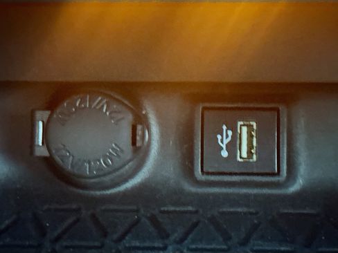 Used 2024 Toyota RAV4 LE image 25