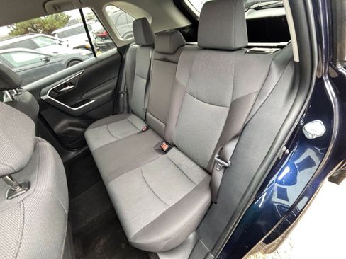 Used 2025 Toyota RAV4 XLE image 25