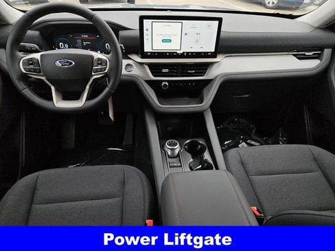 New 2026 Ford Explorer Active image 8