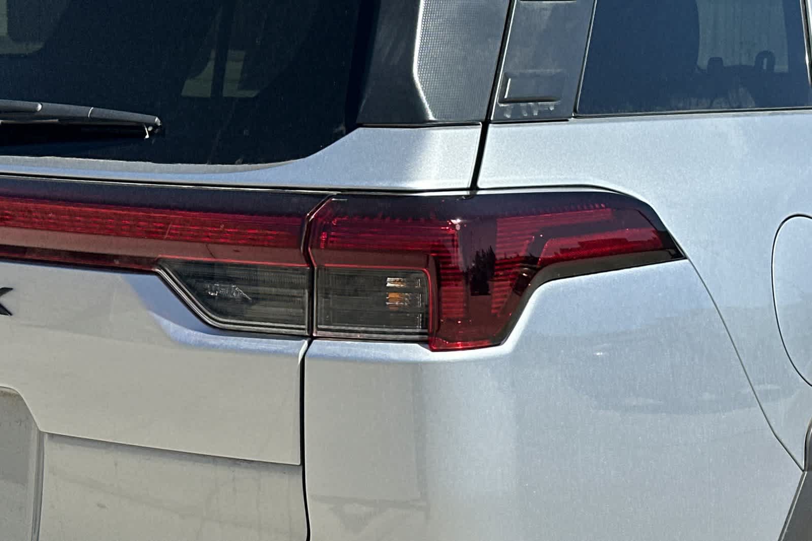New 2026 Subaru Outback Touring AWD/4WD image 33