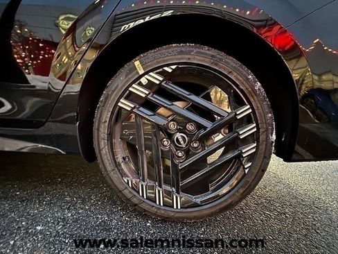 New 2026 Nissan Sentra SR w/ Floor Mat Package FWD image 16