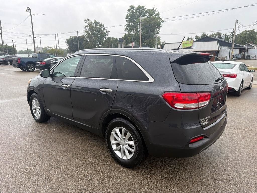 Used 2016 Kia Sorento AWD image 6