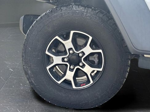 Used 2021 Jeep Wrangler Unlimited Rubicon image 30