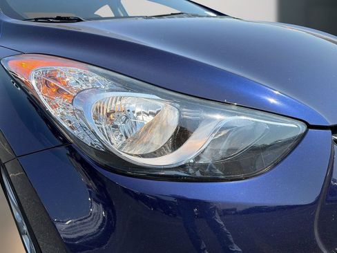 Used 2013 Hyundai Elantra Limited FWD image 8
