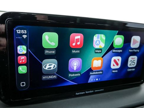 Certified 2023 Hyundai Santa Fe SEL w/ Premium Package image 16