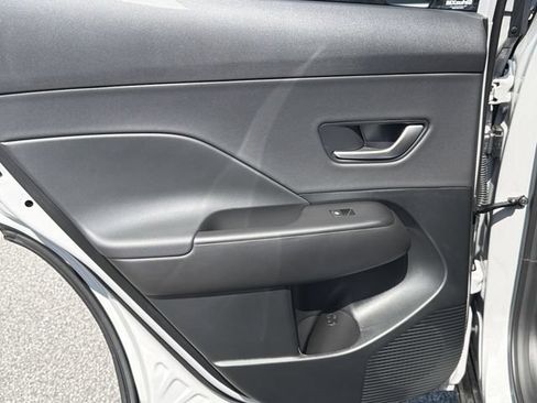 New 2026 Hyundai Kona Limited FWD image 22