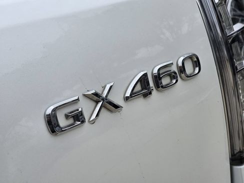 Used 2023 Lexus GX 460 Premium w/ Premium Package AWD/4WD image 12