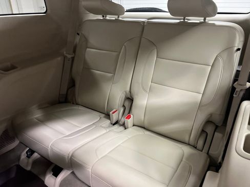 Certified 2022 GMC Acadia Denali w/ Denali Ultimate Package image 14