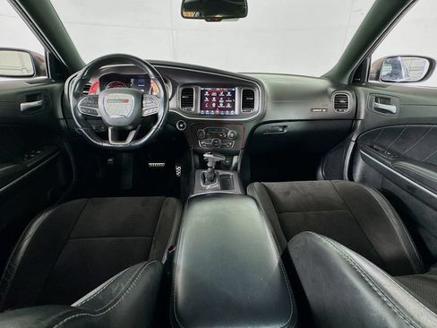 Used 2022 Dodge Charger Scat Pack RWD image 30