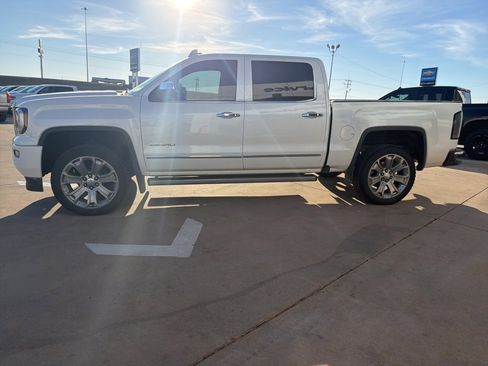 Used 2018 GMC Sierra 1500 Denali w/ Denali Ultimate Package image 6