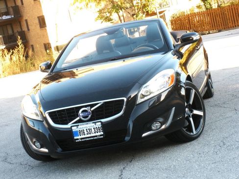 Used 2012 Volvo C70 T5 image 8