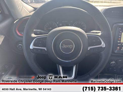 Used 2023 Jeep Renegade Trailhawk w/ Trailhawk Elite Group image 21