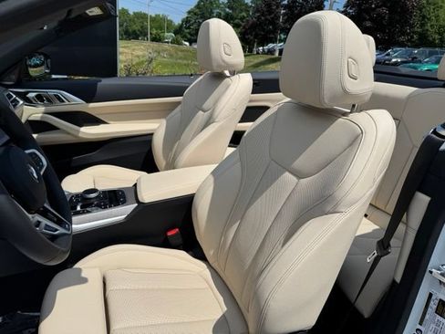 Used 2026 BMW 430i xDrive Convertible w/ M Sport Package AWD/4WD image 18