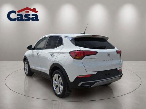 Used 2025 Buick Encore GX Preferred FWD image 2