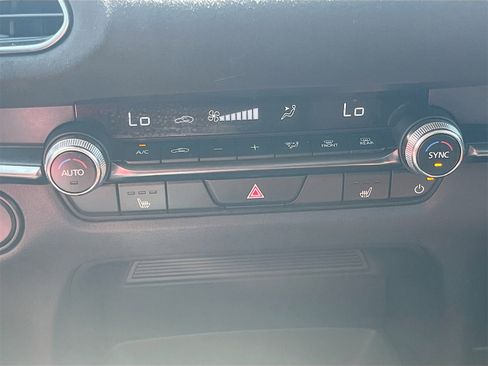 Used 2024 MAZDA CX-30 Carbon image 16