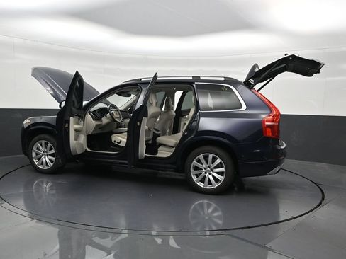 Used 2017 Volvo XC90 T6 Momentum w/ Vision Package AWD/4WD image 33