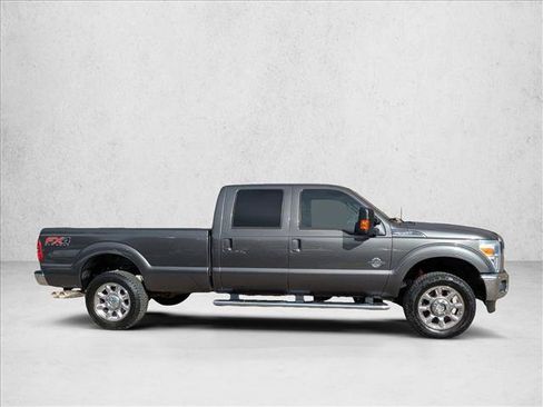 Used 2015 Ford F350 Lariat w/ Lariat Ultimate Package image 4