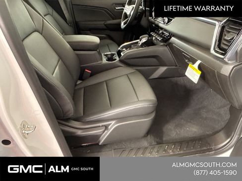 New 2026 GMC Canyon Elevation w/ Convenience Package image 15