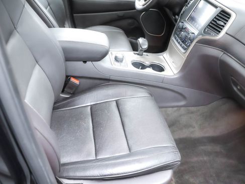 Used 2014 Jeep Grand Cherokee Summit image 34