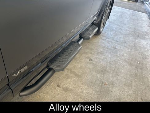 Used 2023 Land Rover Defender 110 Carpathian Edition image 16