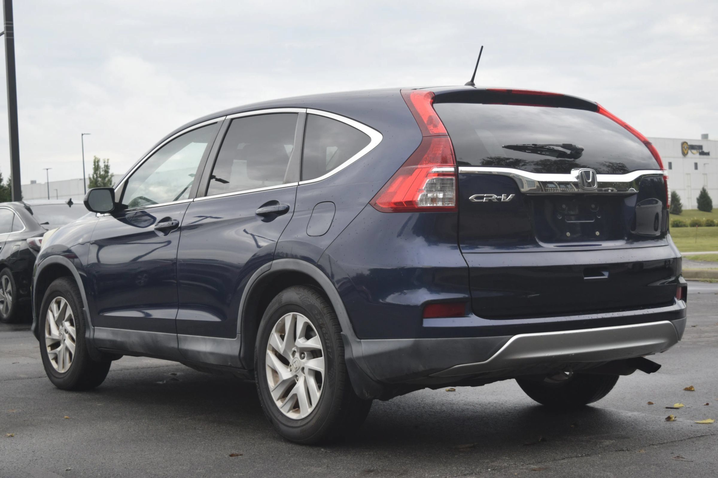 Used 2015 Honda CR-V EX image 4