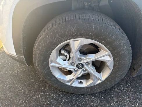 Used 2024 Hyundai Tucson SEL image 16