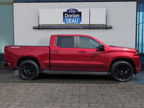 Used 2019 Chevrolet Silverado 1500 RST w/ All-Star Edition AWD/4WD image 2