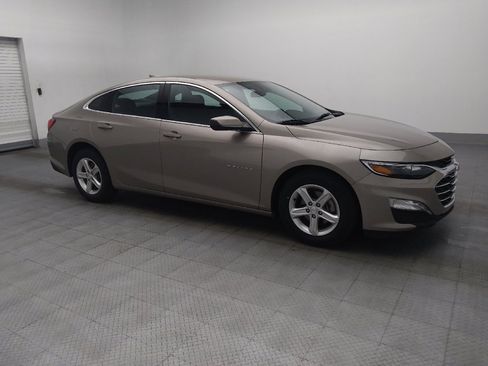 Used 2025 Chevrolet Malibu LT FWD image 11