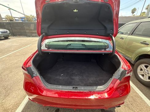 Used 2022 Toyota Camry SE FWD image 13