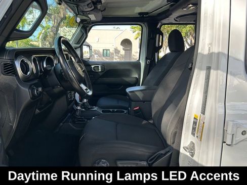 Certified 2021 Jeep Wrangler Unlimited Sahara w/ LED Lighting Group image 17