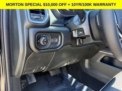 New 2026 RAM 3500 Laramie AWD/4WD image 32