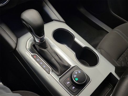 Used 2022 Chevrolet Blazer LT image 28