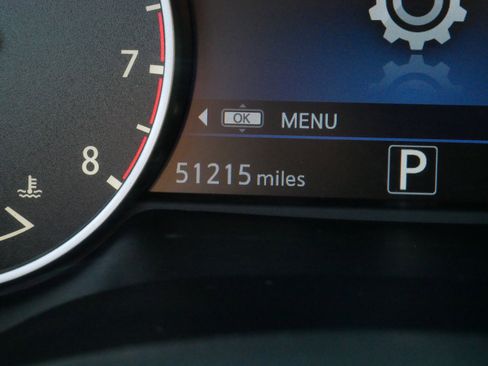 Used 2023 Nissan Maxima SL FWD image 22