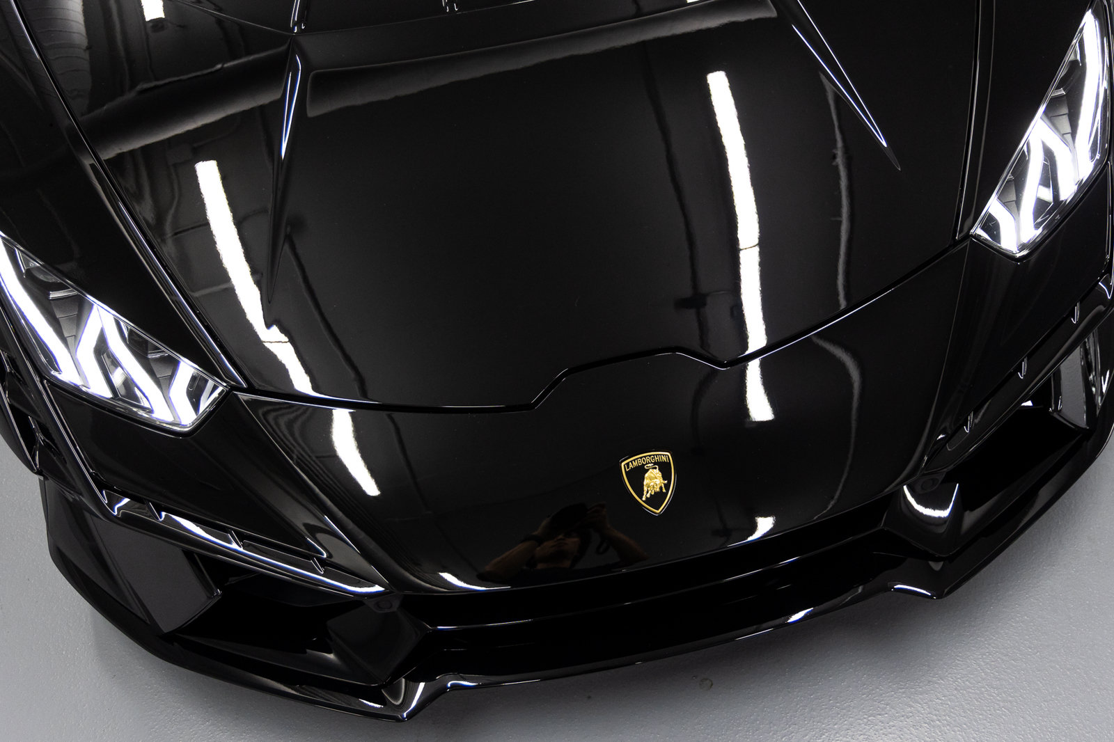 Used 2023 Lamborghini Huracan Tecnica RWD image 12