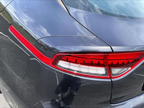Used 2022 Kia Stinger GT-Line w/ Sun & Sound Package RWD image 23