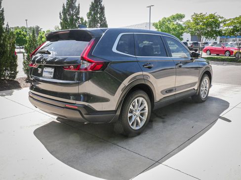 Certified 2024 Honda CR-V EX image 10