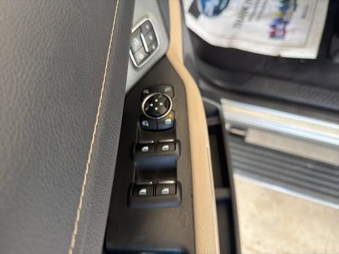 Used 2024 Ford Expedition Limited AWD/4WD image 11