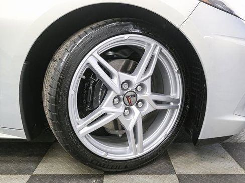 Used 2021 Chevrolet Corvette Stingray Preferred Cpe w/ Battery Protection Package image 18