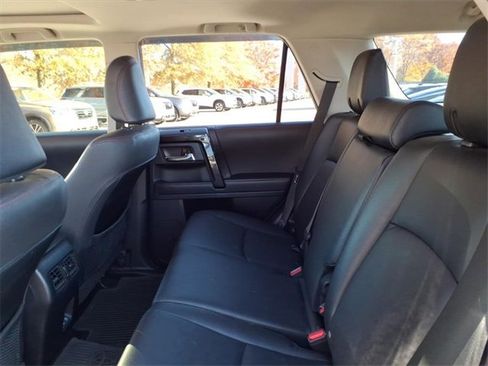 Used 2021 Toyota 4Runner TRD Off-Road Premium image 6