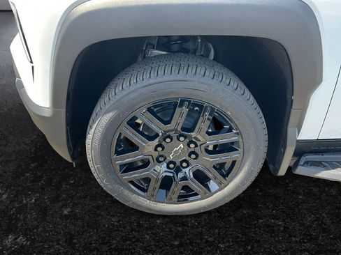 New 2026 Chevrolet Silverado EV LT w/ LPO, Dark Package Plus AWD/4WD image 9