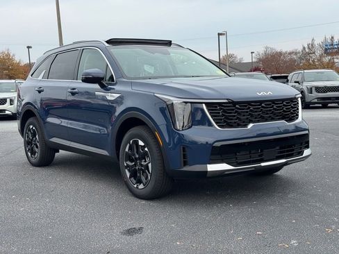 New 2026 Kia Sorento S w/ S Panoramic Sunroof Package image 1