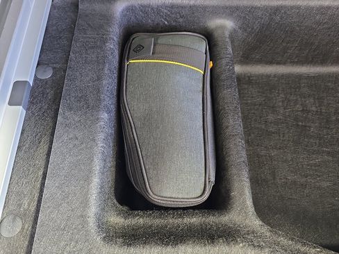 Used 2023 Rivian R1S Adventure Quad AWD/4WD image 33
