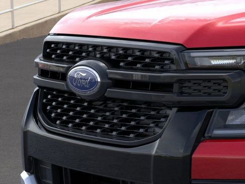 New 2025 Ford Ranger XLT w/ FX4 Off-Road Package image 17