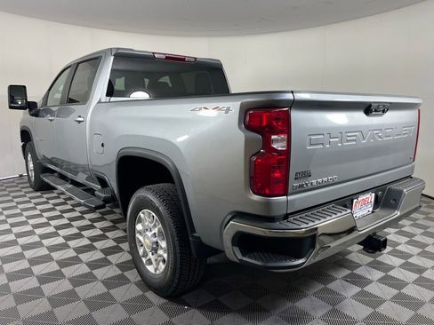 New 2026 Chevrolet Silverado 3500 LT AWD/4WD image 11