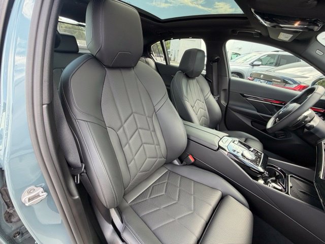 Used 2026 BMW 540i xDrive AWD/4WD image 32