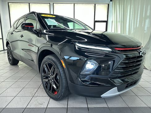 Used 2024 Chevrolet Blazer LT w/ Redline Edition FWD image 2
