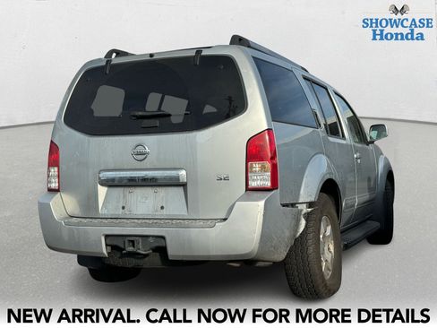 Used 2007 Nissan Pathfinder SE image 5